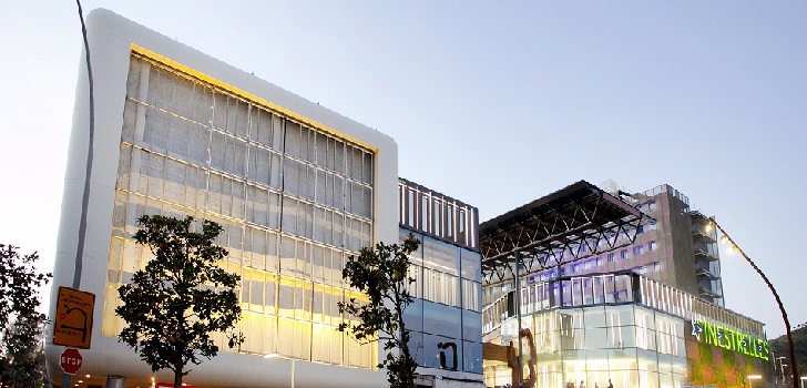 El centro comercial Finestrelles recibe luz verde para la apertura de todas las tiendas